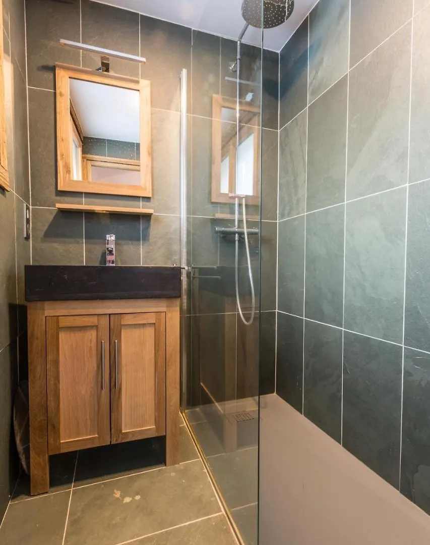 Chalet Yolo - Chalet Retreat In Central Chamonix Steam Room