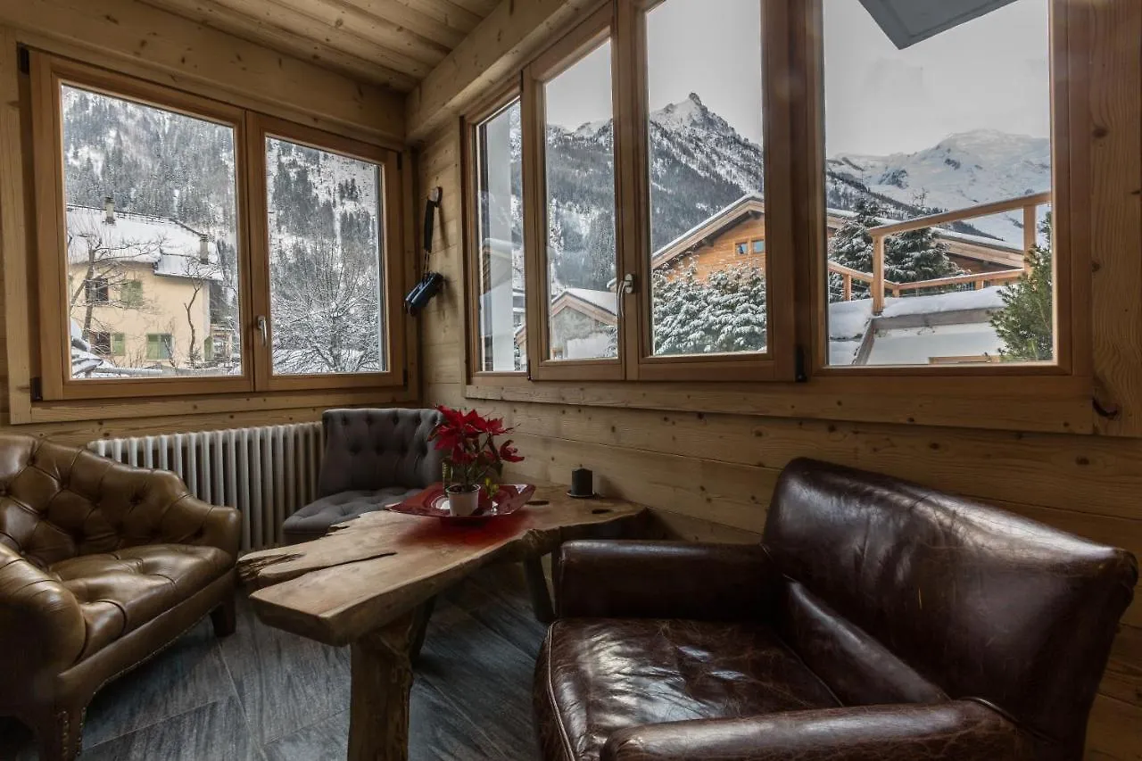 Chalet Yolo - Chalet Retreat In Central Chamonix Steam Room