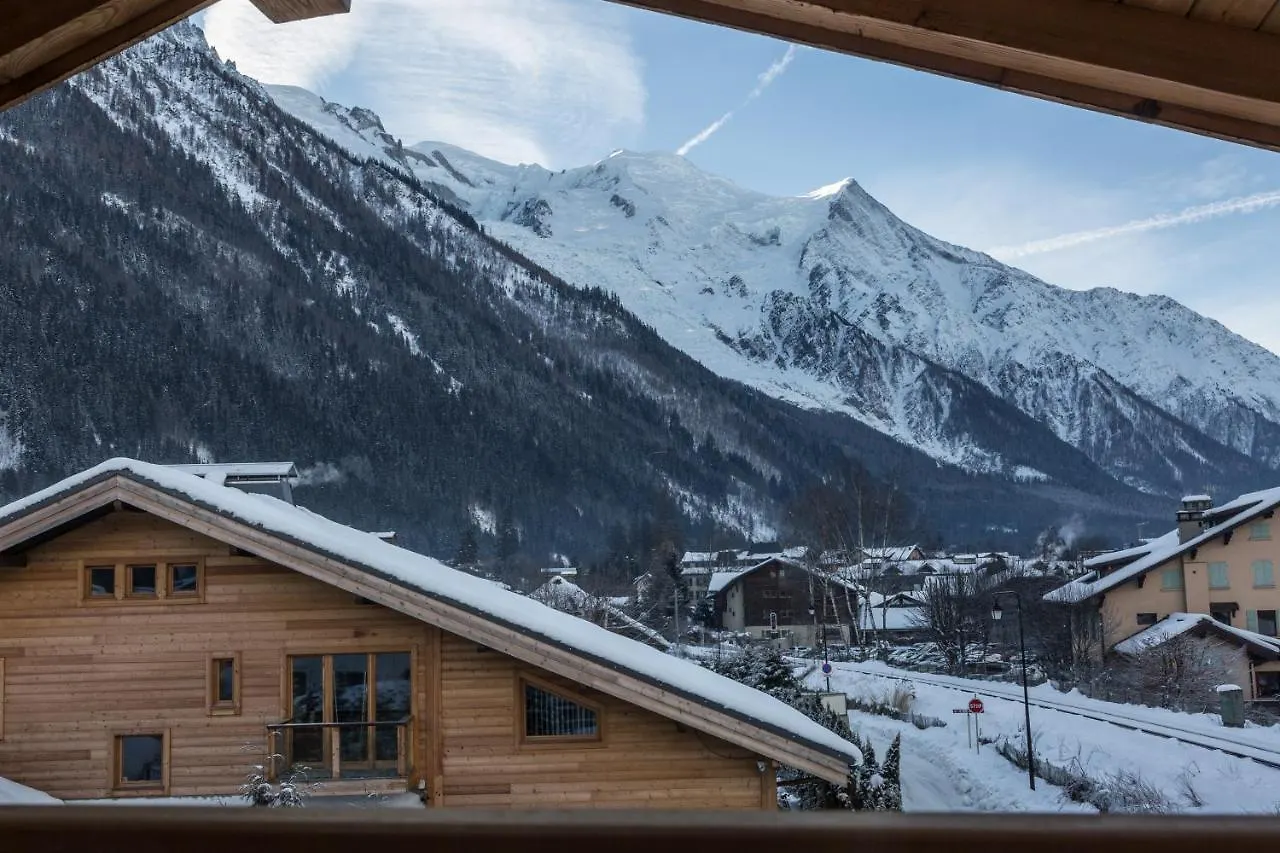 Chalet Yolo - Chalet Retreat In Central Chamonix Steam Room