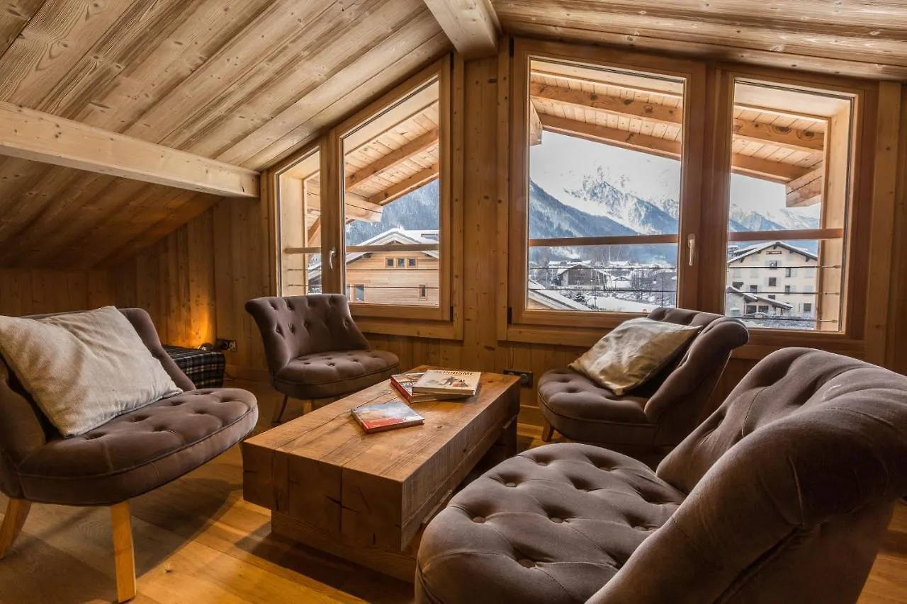 Chalet Yolo - Chalet Retreat In Central Chamonix Steam Room contacts