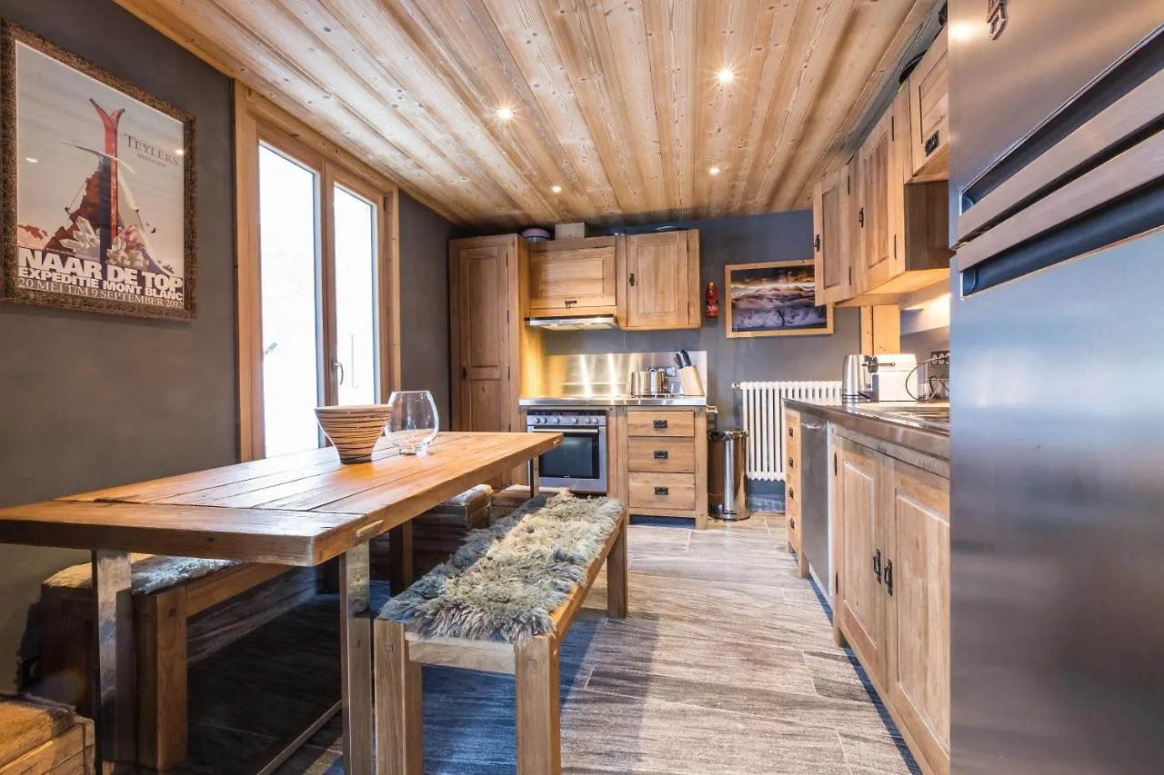 Chalet Yolo - Chalet Retreat In Central Chamonix Steam Room Francie